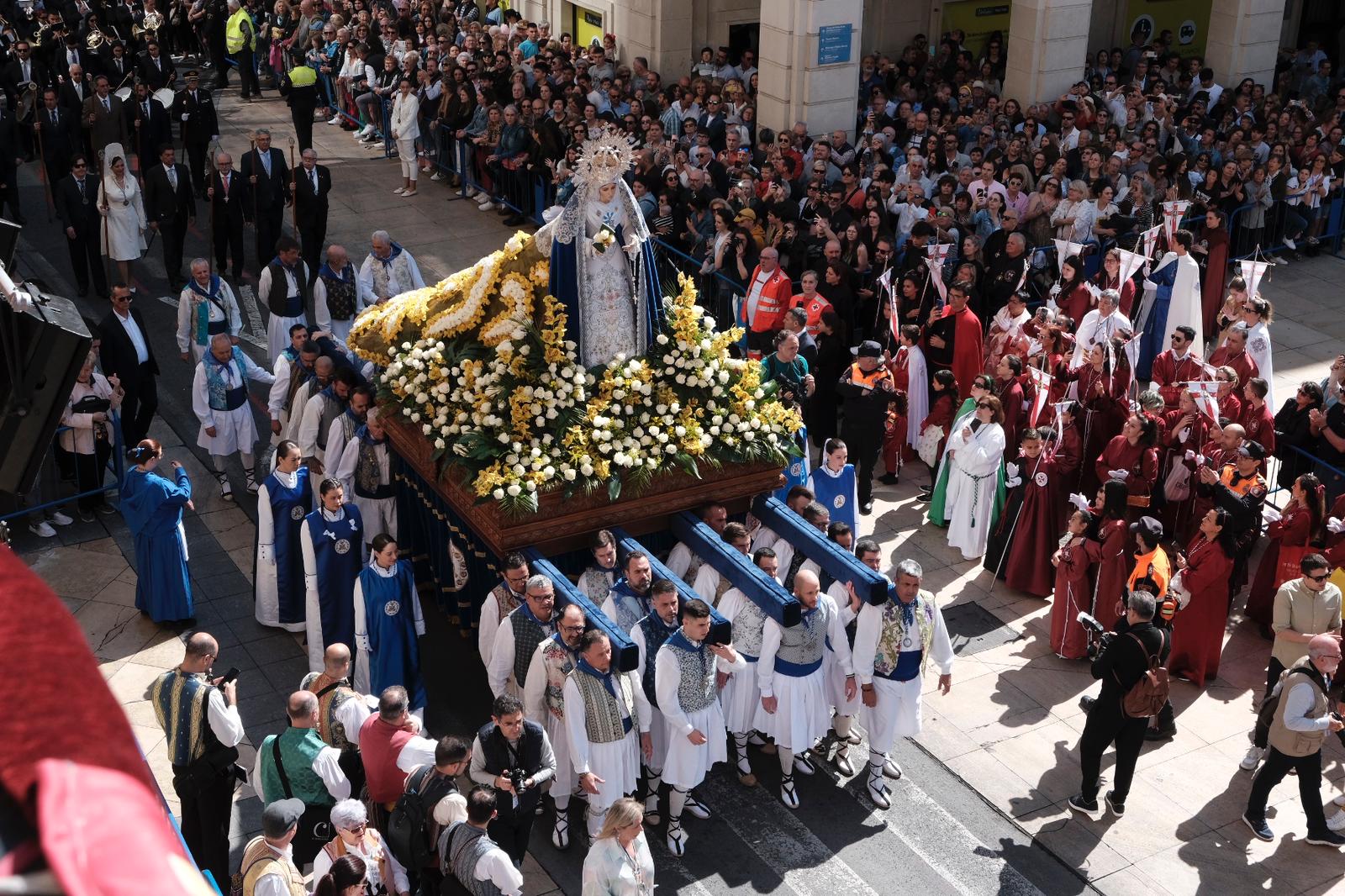 Más de 400.000 aleluyas celebran la Resurrección en Alicante