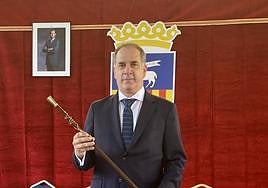 Santiago Román, el día de su toma de posesión como alcalde de Sant Joan.
