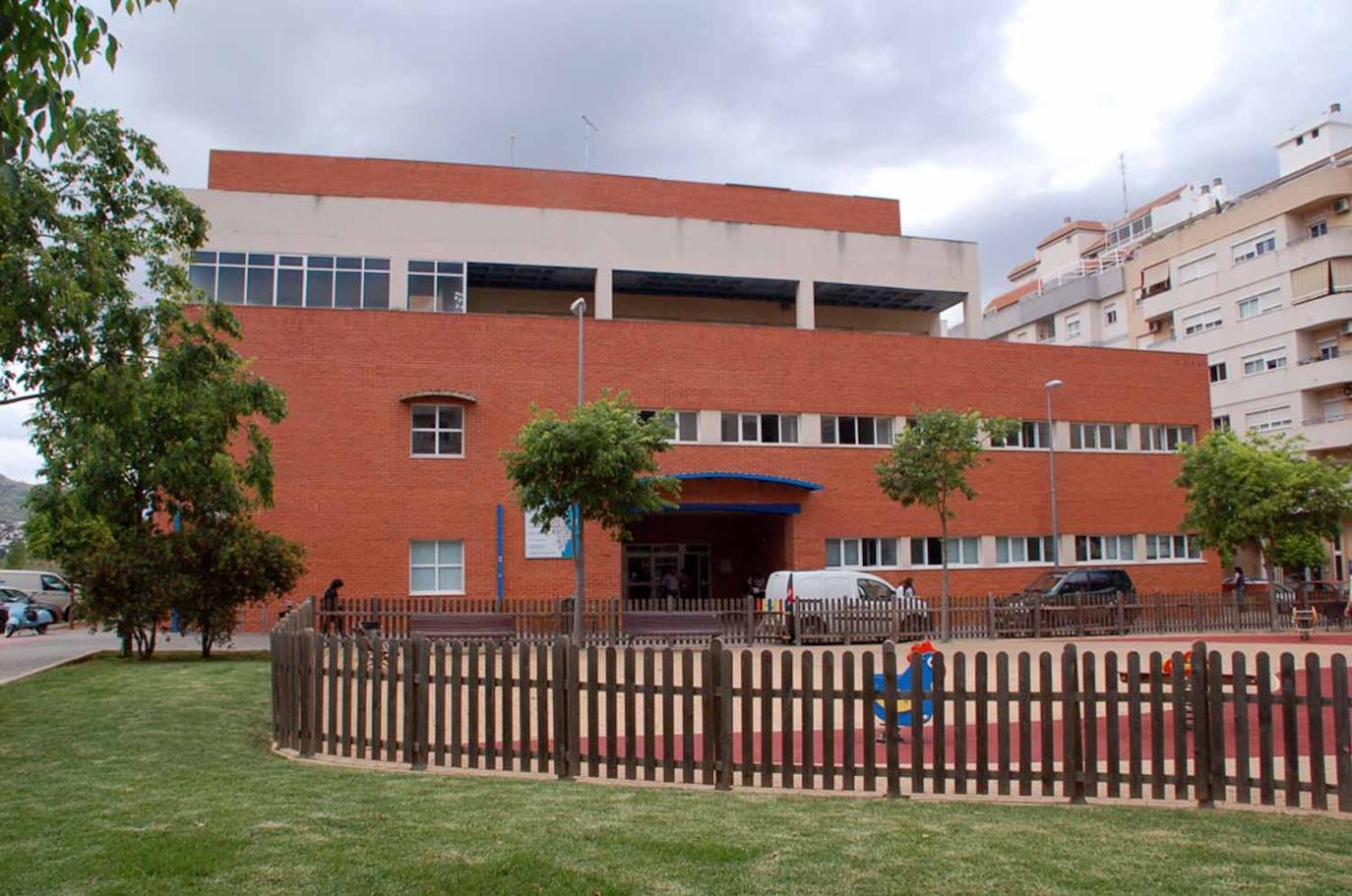 Centro de salud de la avenida Joan Fuster en Dénia.