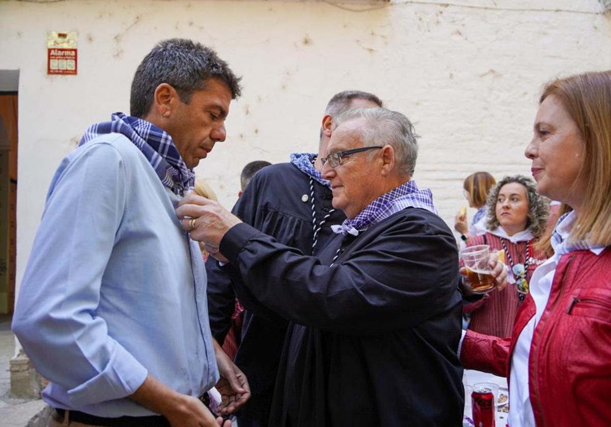 El presidente del PPCV, Carlos Mazón, en la rogativa a Sant Vicent, en Lliria.