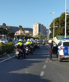 Imagen secundaria 2 - Nueva jornada de manifestaciones, esta vez en una marcha por la avenida de Dénia