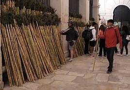 Los peregrinos, ya preparados para iniciar la Romería.