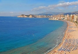 Las playas de Benidorm volverán a llenarse los próximos fines de semana