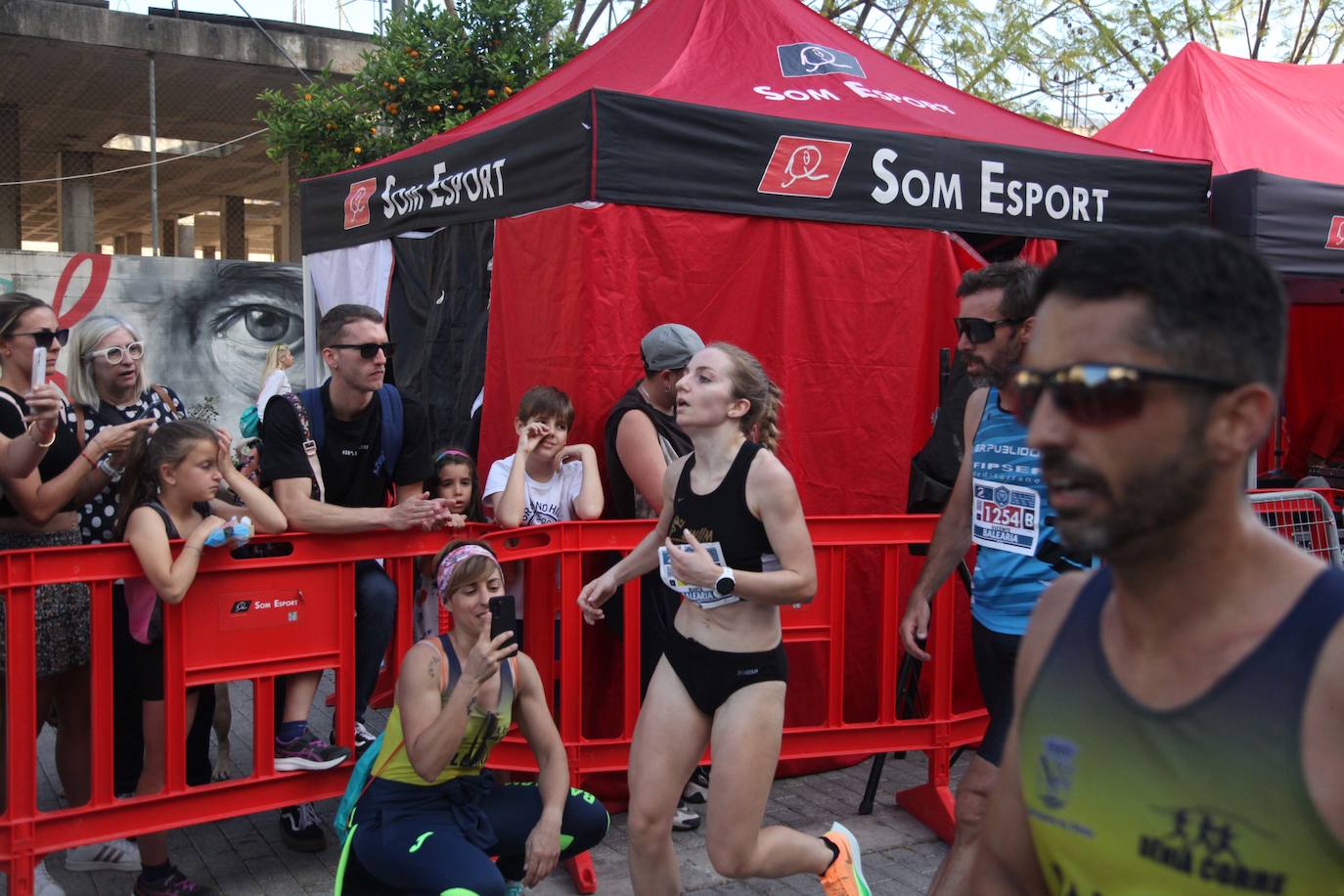 Más de 2.000 personas corren en la Volta a Peu de Dénia