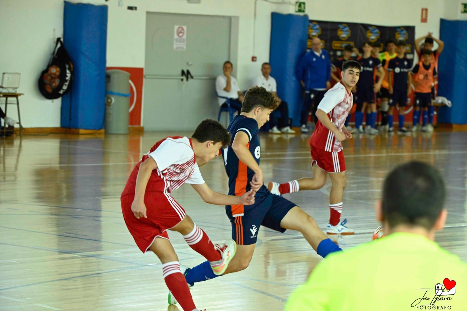 Tres de cinco de la Selección Valenciana Sub-14 de fútbol sala en el Nacional de San Javier