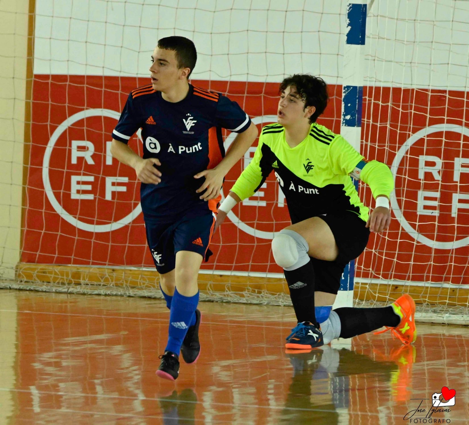 Tres de cinco de la Selección Valenciana Sub-14 de fútbol sala en el Nacional de San Javier