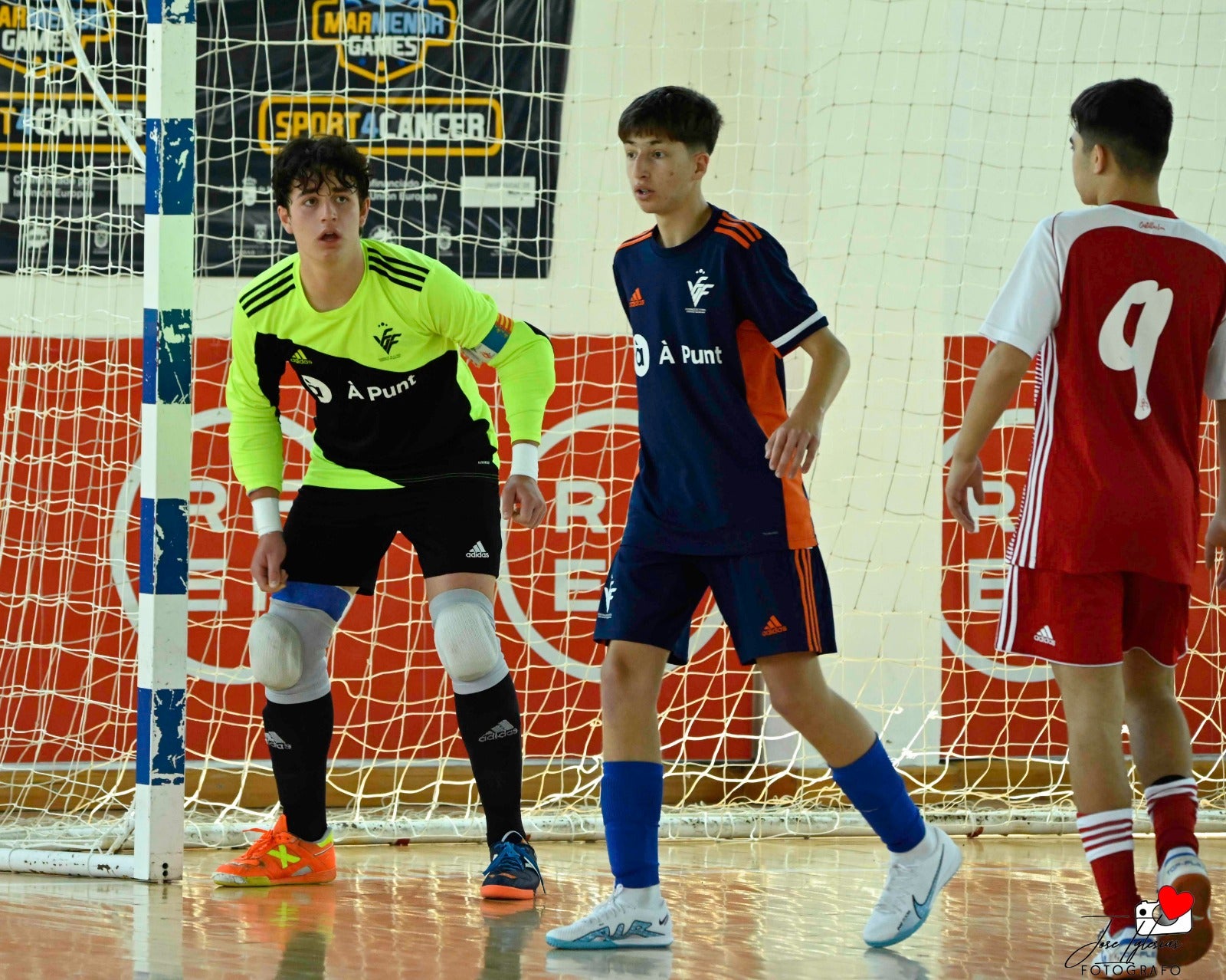 Tres de cinco de la Selección Valenciana Sub-14 de fútbol sala en el Nacional de San Javier