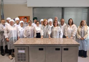 Educación apuesta por mejorar las FP de Xixona vinculadas a la industria del turrón