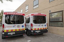 Ambulancias a las puertas de un hospital de la provincia.