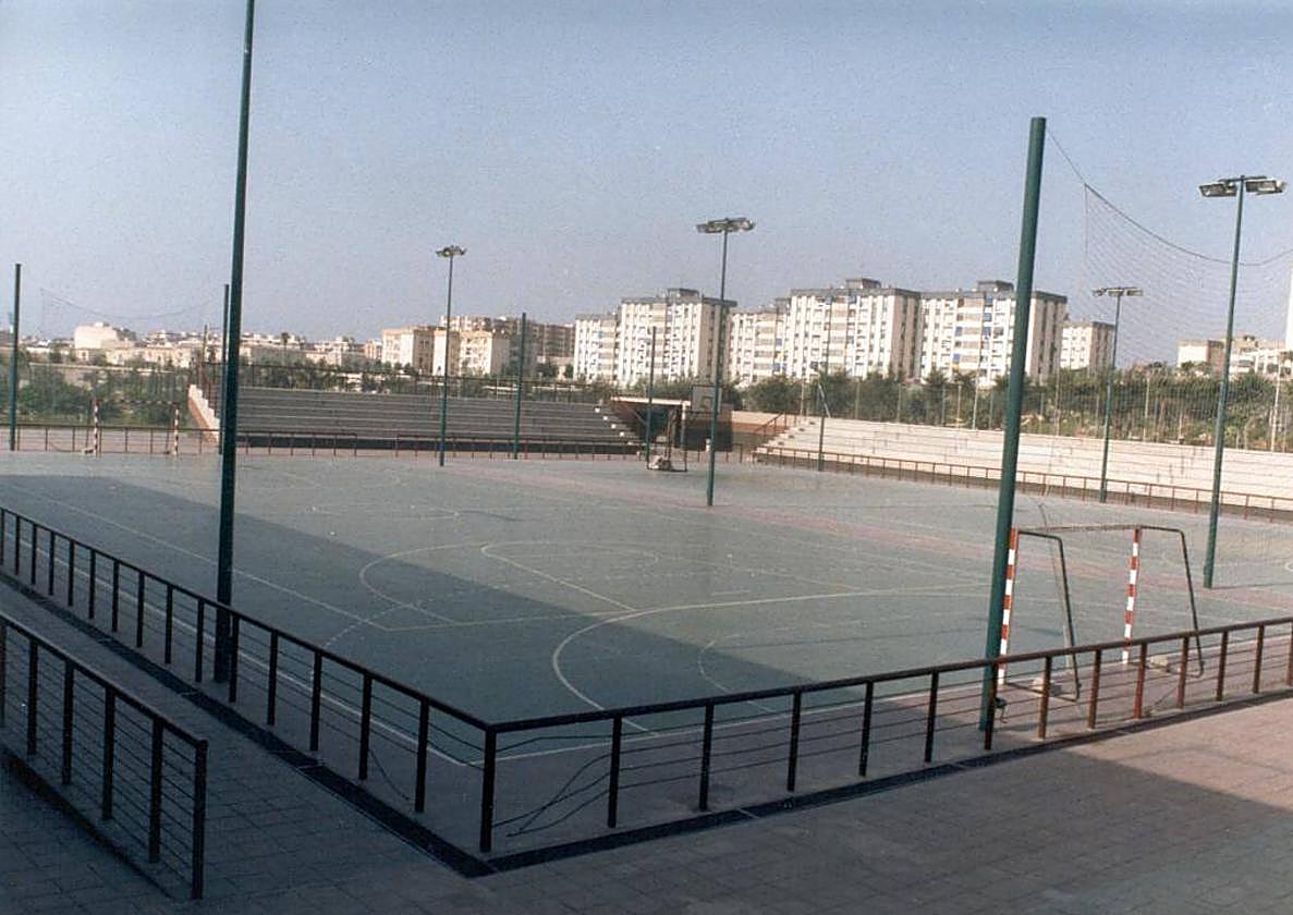 Pistas del polideportivo parque Lo Morant