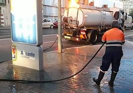 Baldeo de calles en Los Ángeles.