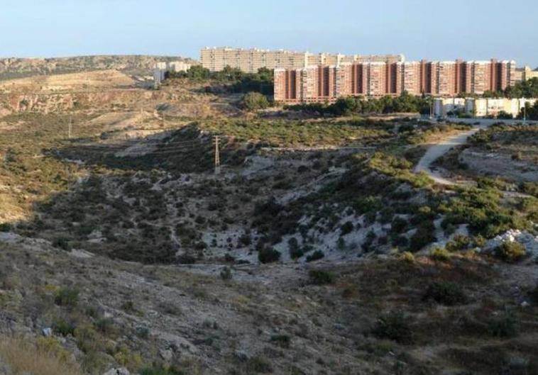 Alicante desatasca el plan urbanístico de Lomas del Garbinet tras más de 20 años