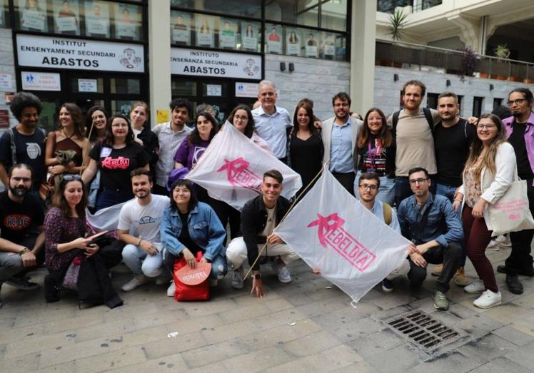Miembros de Rebeldía.