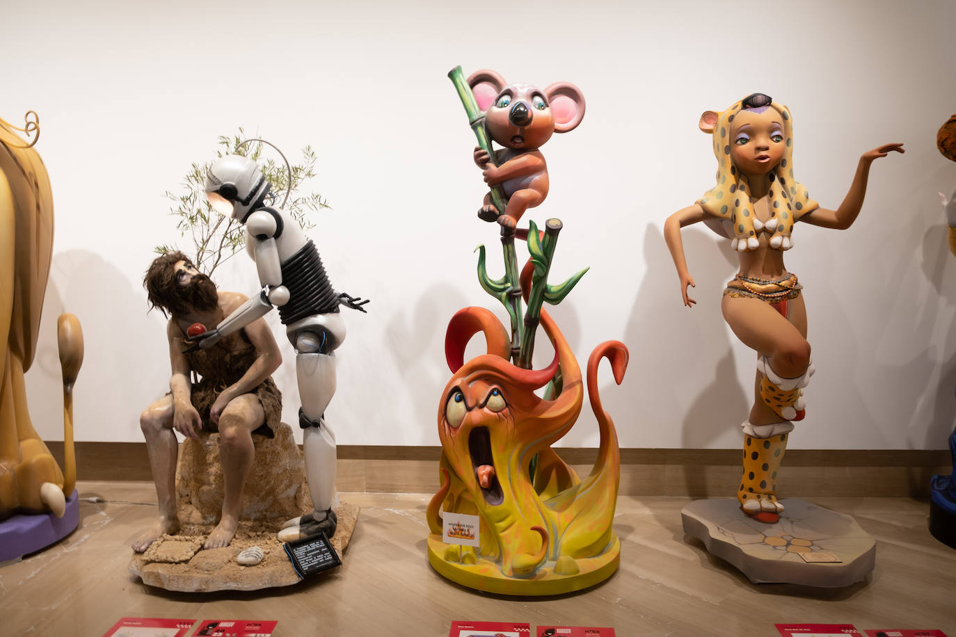 Así es la exposición del ninot de las Hogueras de Alicante