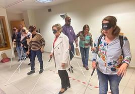 La candidatura socialista en una jornada de concienciación de la Once.