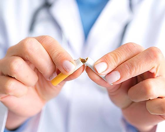 Ocho millones de personas mueren anualmente en el mundo a causa del tabaco.