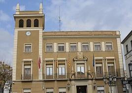 Fachada del Ayuntamiento de Elda.