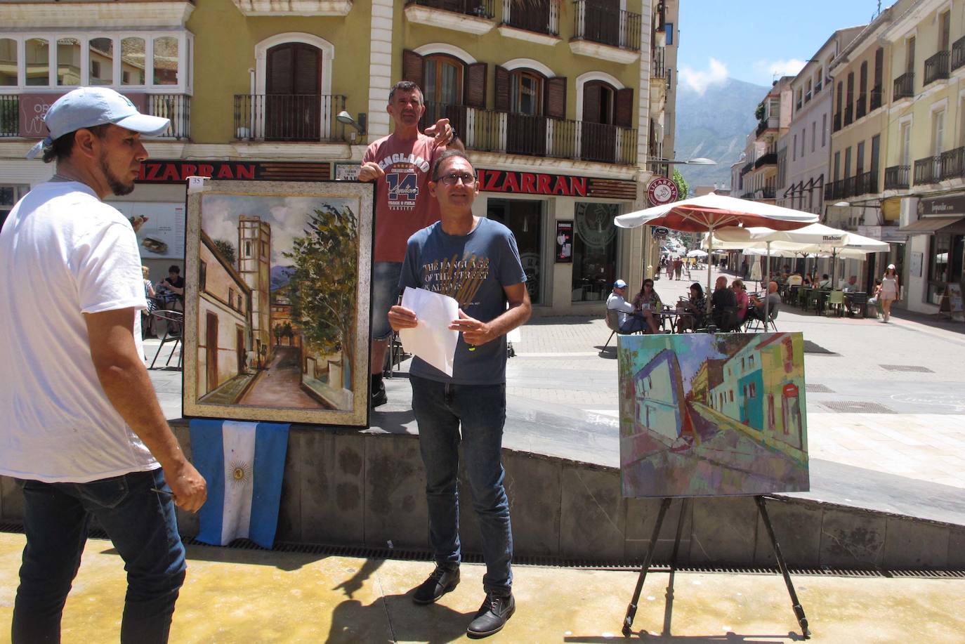 Creatividad y diversión en el Concurso de Pintura Rápida &#039;Ciudad de Dénia&#039;