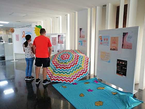 El hospital ha acogido una jornada con ocasión del Día Mundial de la Prevención del Cáncer de Piel.