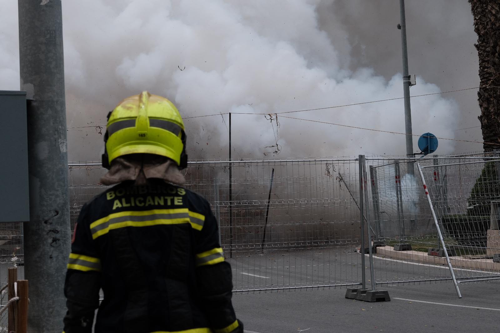 Búscate en la mascletà del 18 de junio en Luceros