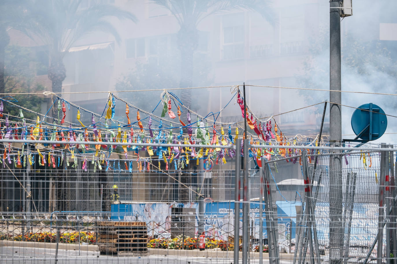 Búscate en la mascletà del 19 de junio