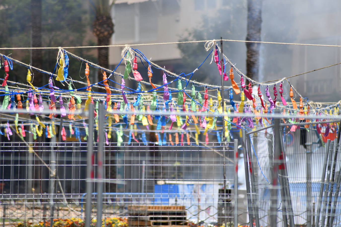 Búscate en la mascletà del 19 de junio