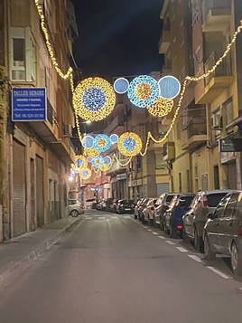 Calle iluminada ganadora.