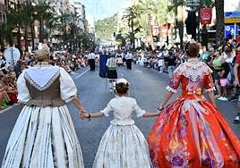 Una de las imágenes de la entrada de bandas de las Hogueras 2023.