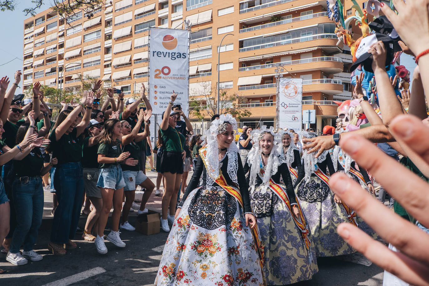 Los antigones celebran el oro de las Hogueras de Alicante