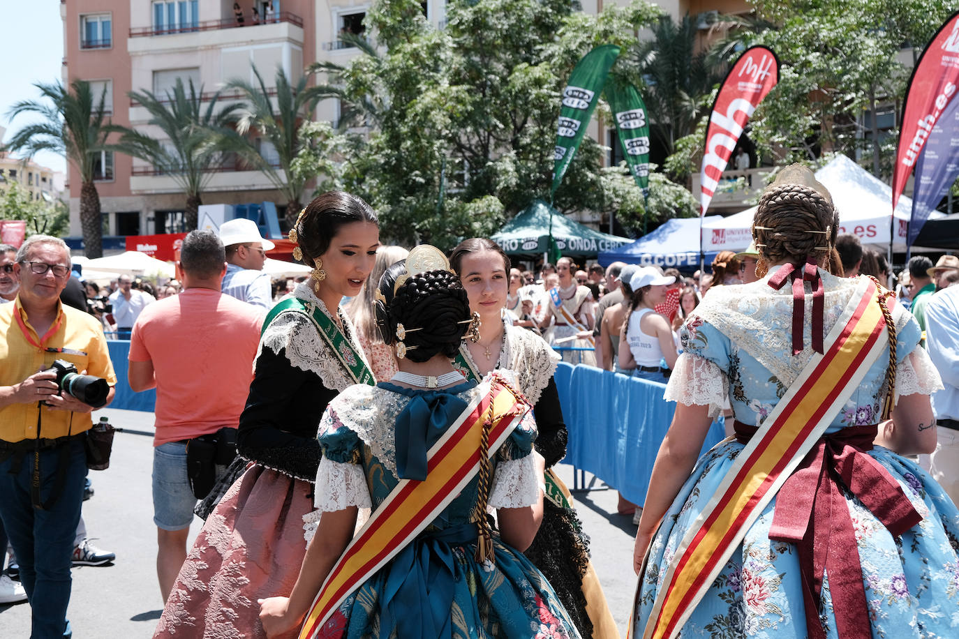 Estallido de la penúltima mascletà del concurso de Luceros en Hogueras