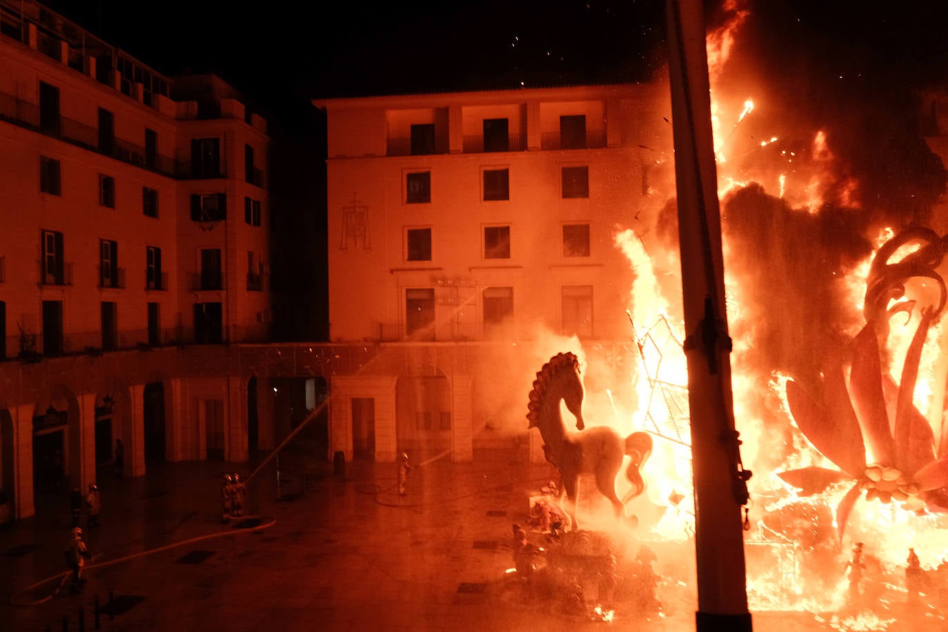 Las mejores imágenes de la Nit de la Cremà