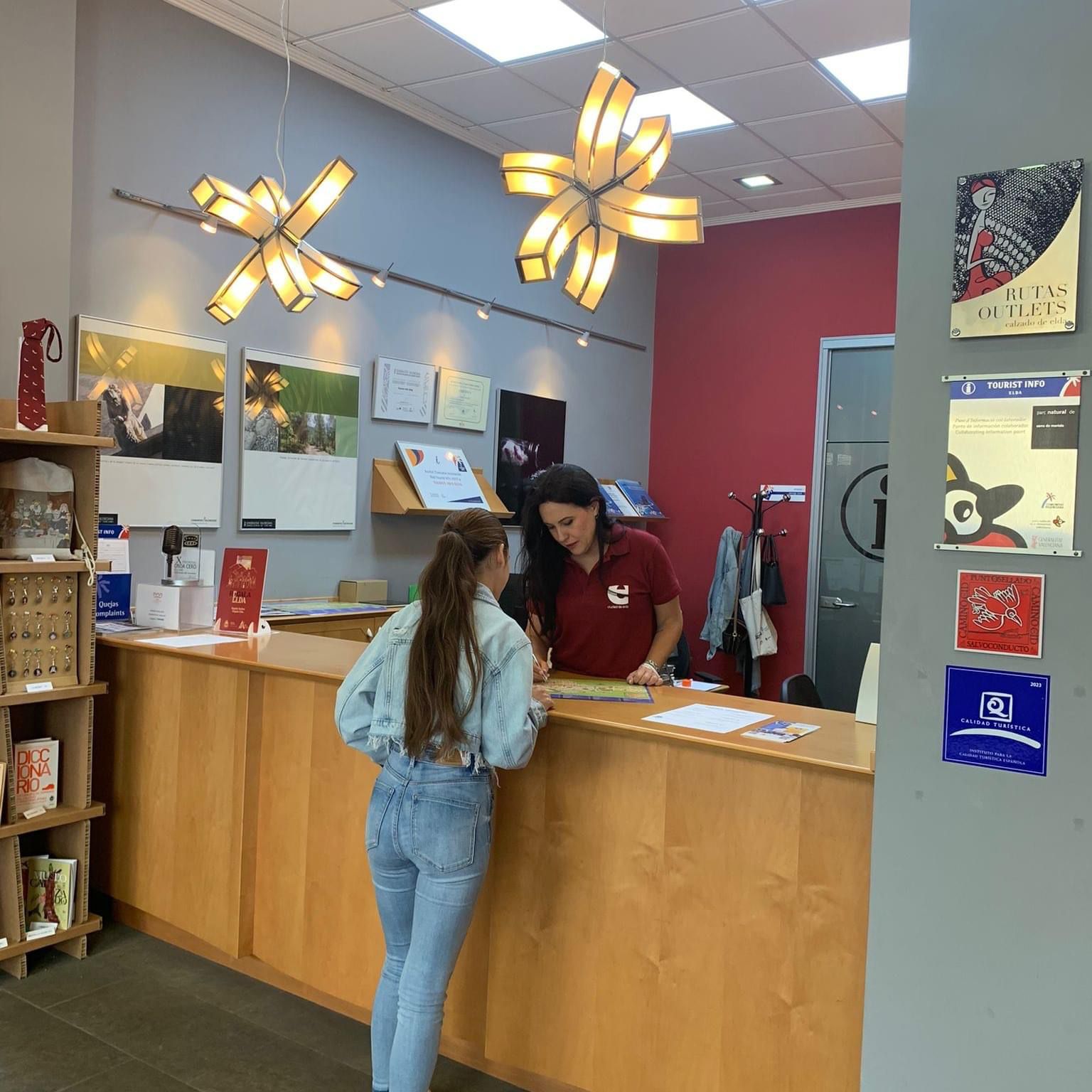 Oficina de turismo de Elda.