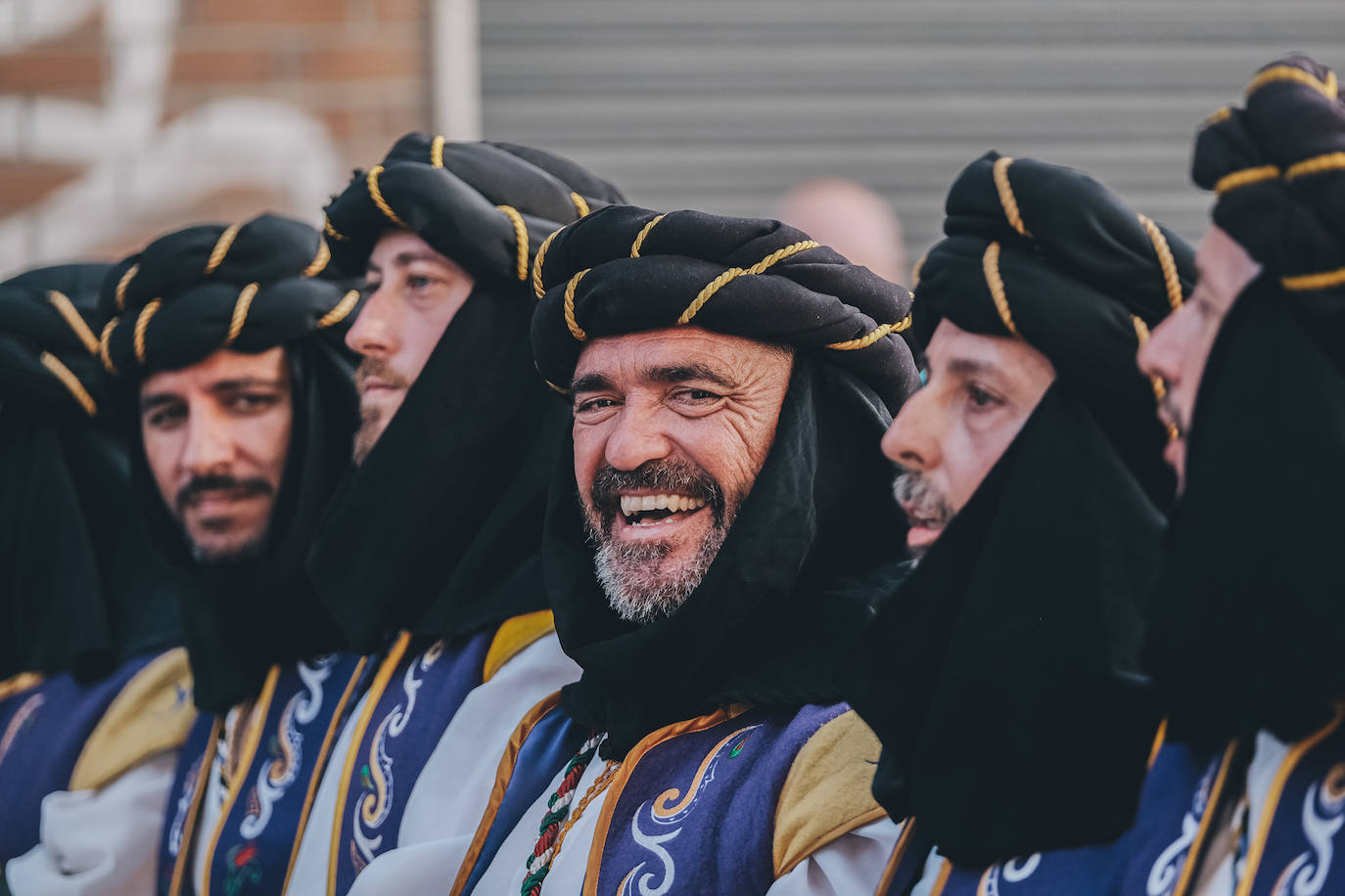 La Entrada Mora de San Blas deslumbra a los alicantinos