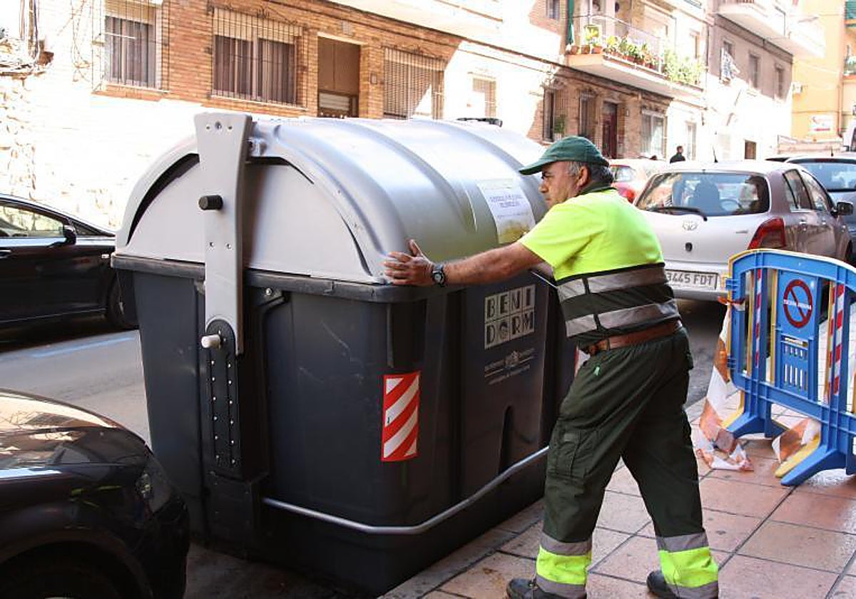 Benidorm podría licitar el contrato de la basura este mes de julio