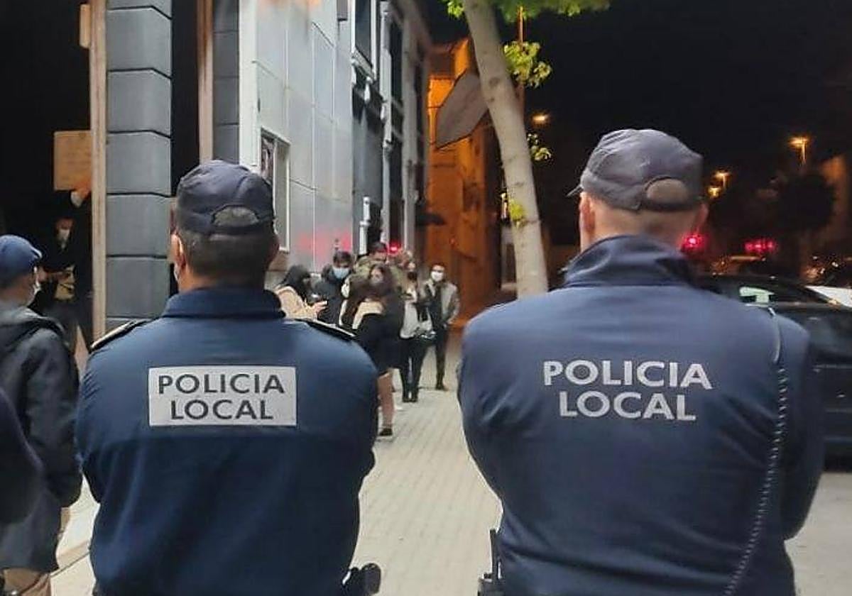 Una patrulla de la Policía Local de Elche.