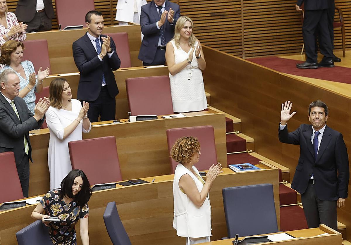 Pleno de investidura de Carlos Mazón el pasado jueves en Les Corts.