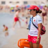 Estas son las lesiones y heridas más frecuentes en las playas de Alicante