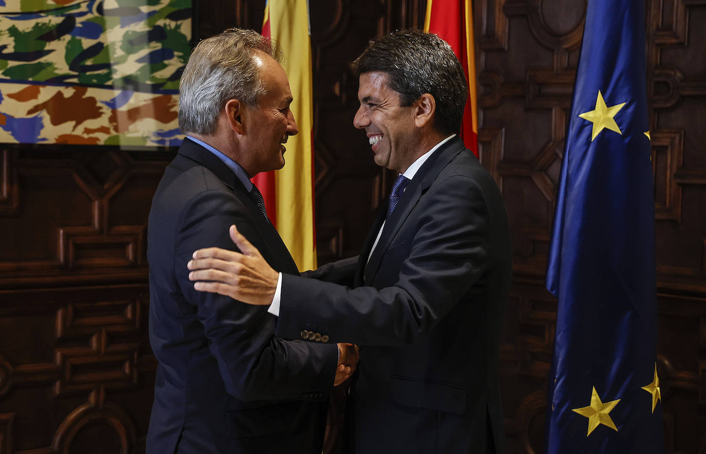 Primera toma de contacto de los nuevos consellers