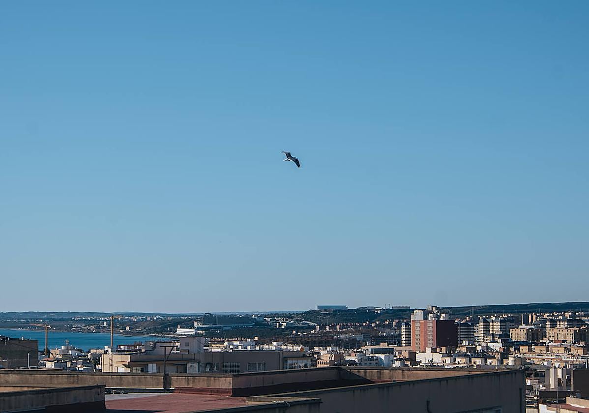Cielo despejado en Alicante.