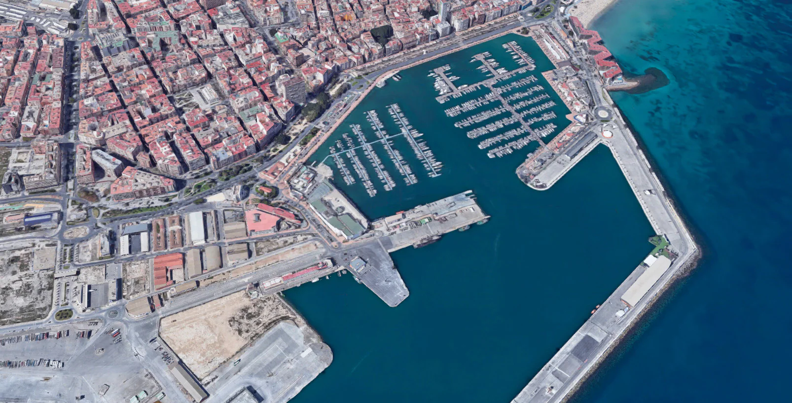 Más de un centenar de propuestas para construir el futuro Palacio de Congresos de Alicante