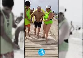 Jesús Rodríguez y los voluntarios que le ayudaron.