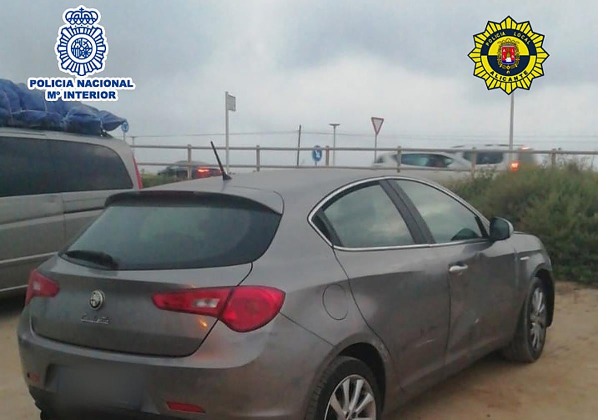 Uno de los coches robados por los dos detenidos.