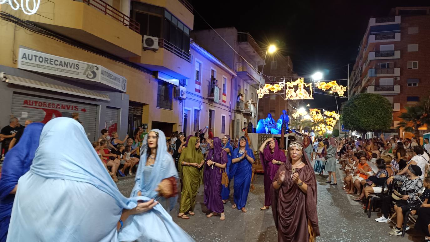 Los tuareg convierten La Vila Joiosa en el desierto africano