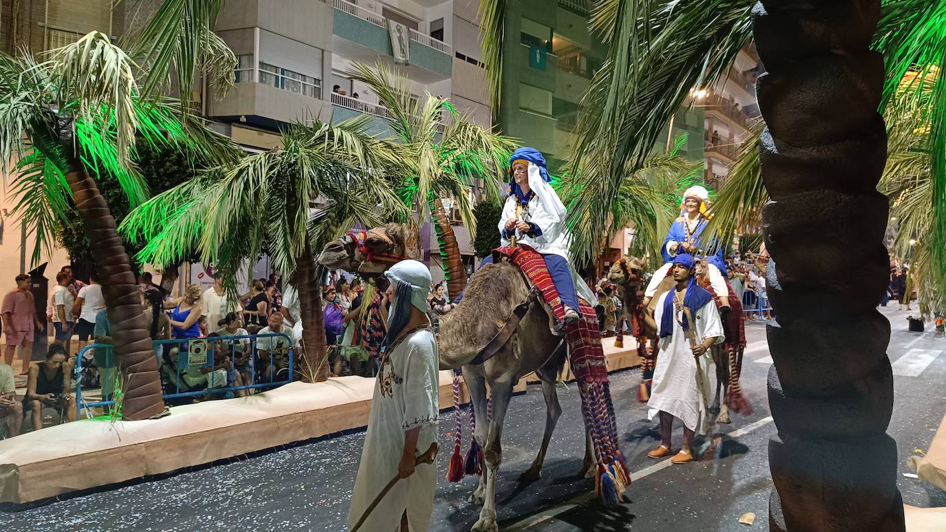 Los tuareg convierten La Vila Joiosa en el desierto africano