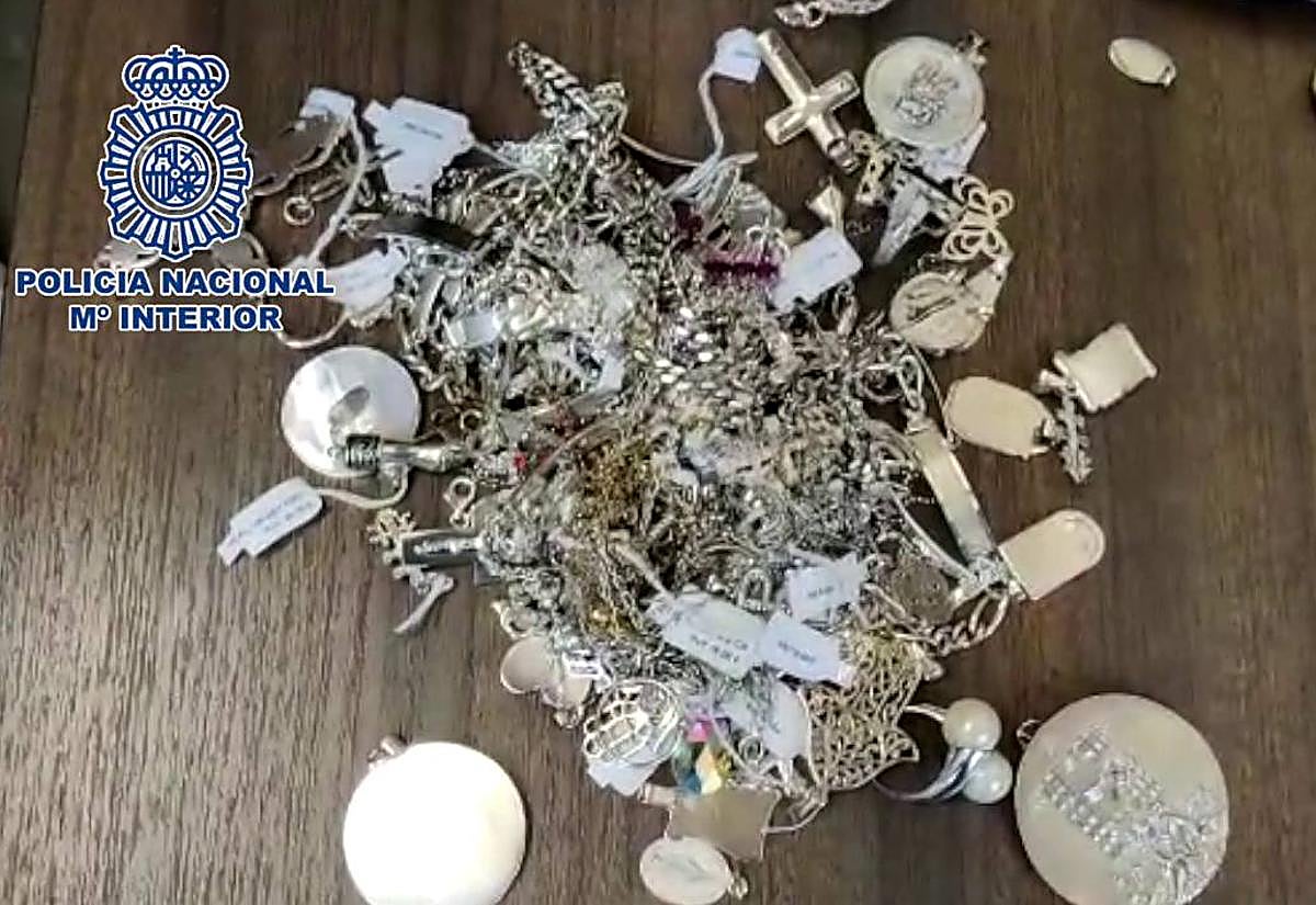 Detenidos dos expertos ladrones de joyas que ya estaban en la cárcel