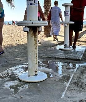 Imagen secundaria 2 - Algun as de las deficiencias de la playa del Postigüet