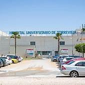 El Consell asegura que no anulará la reversión del hospital de Torrevieja