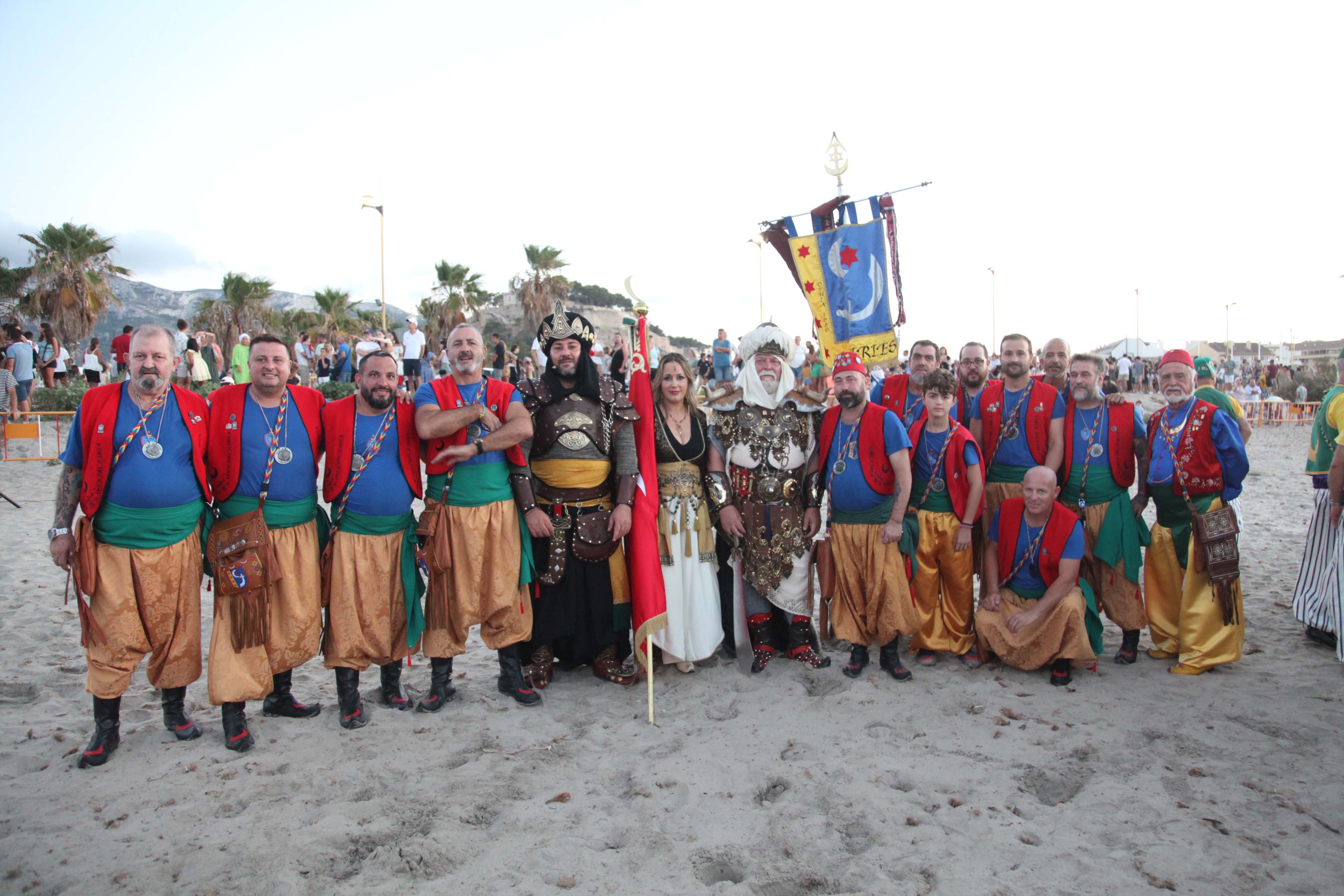 Los Moros y Cristianos desembarcan en Dénia