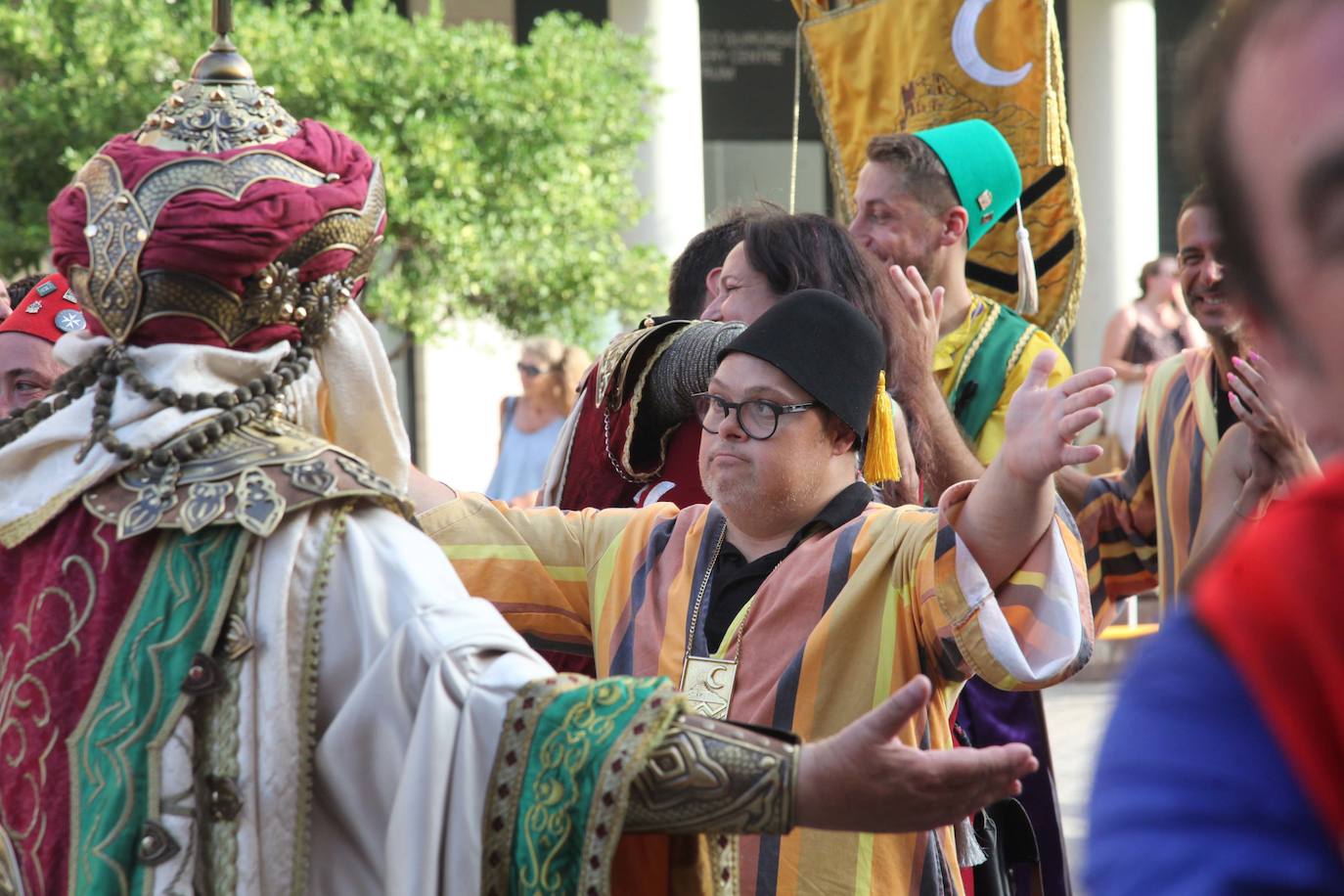 El Milagro de la Niebla y el castillo de fuegos artificiales despiden los Moros y Cristianos de Dénia