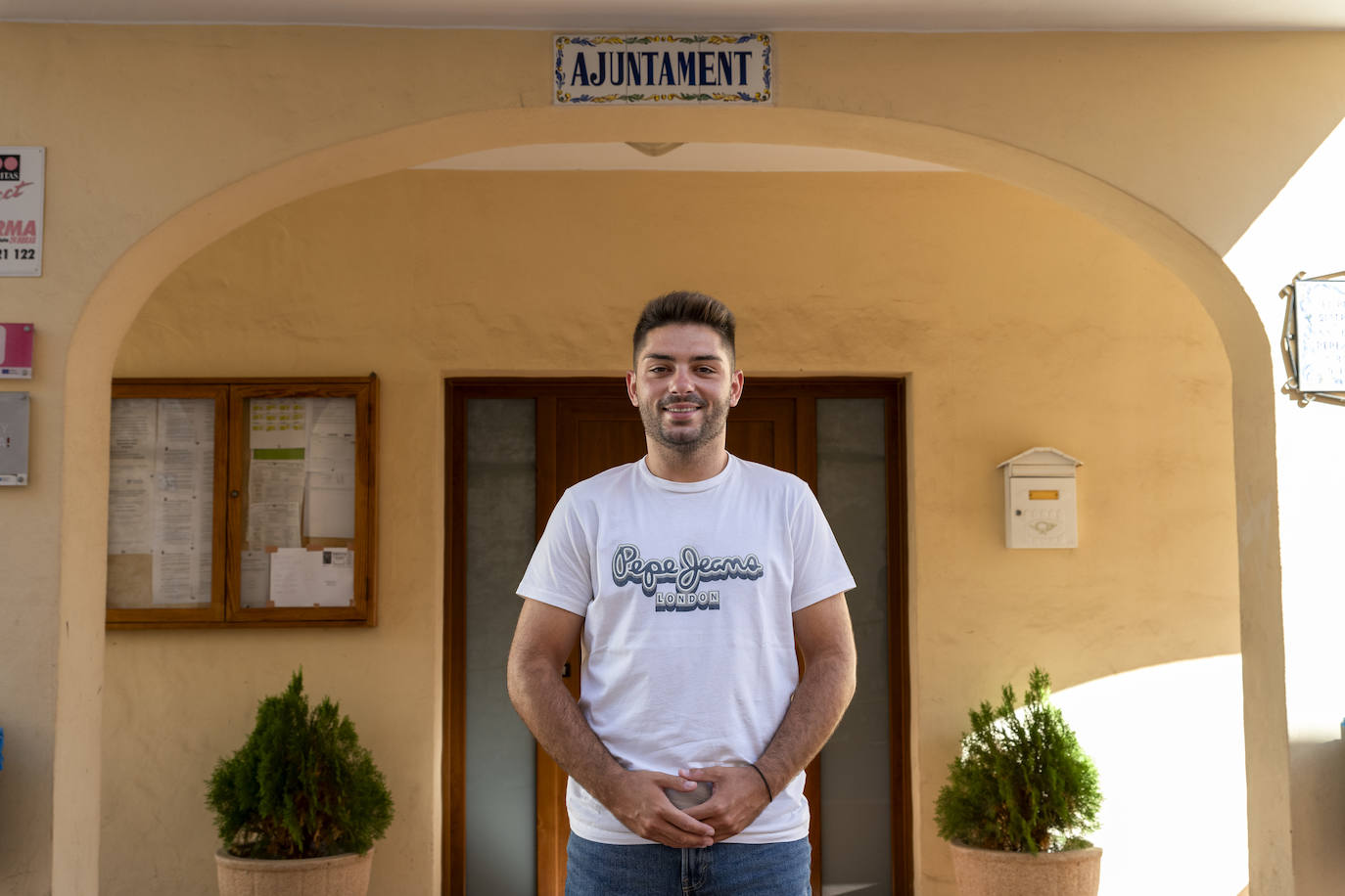 Desde la casa consistorial, Montava gobernará un municipio que ronda el centenar de habitantes.
